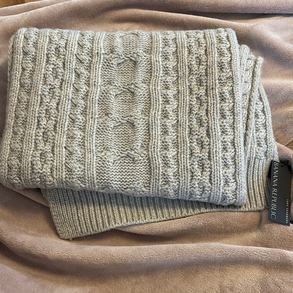 Banana Republic Cable Knit Scarf